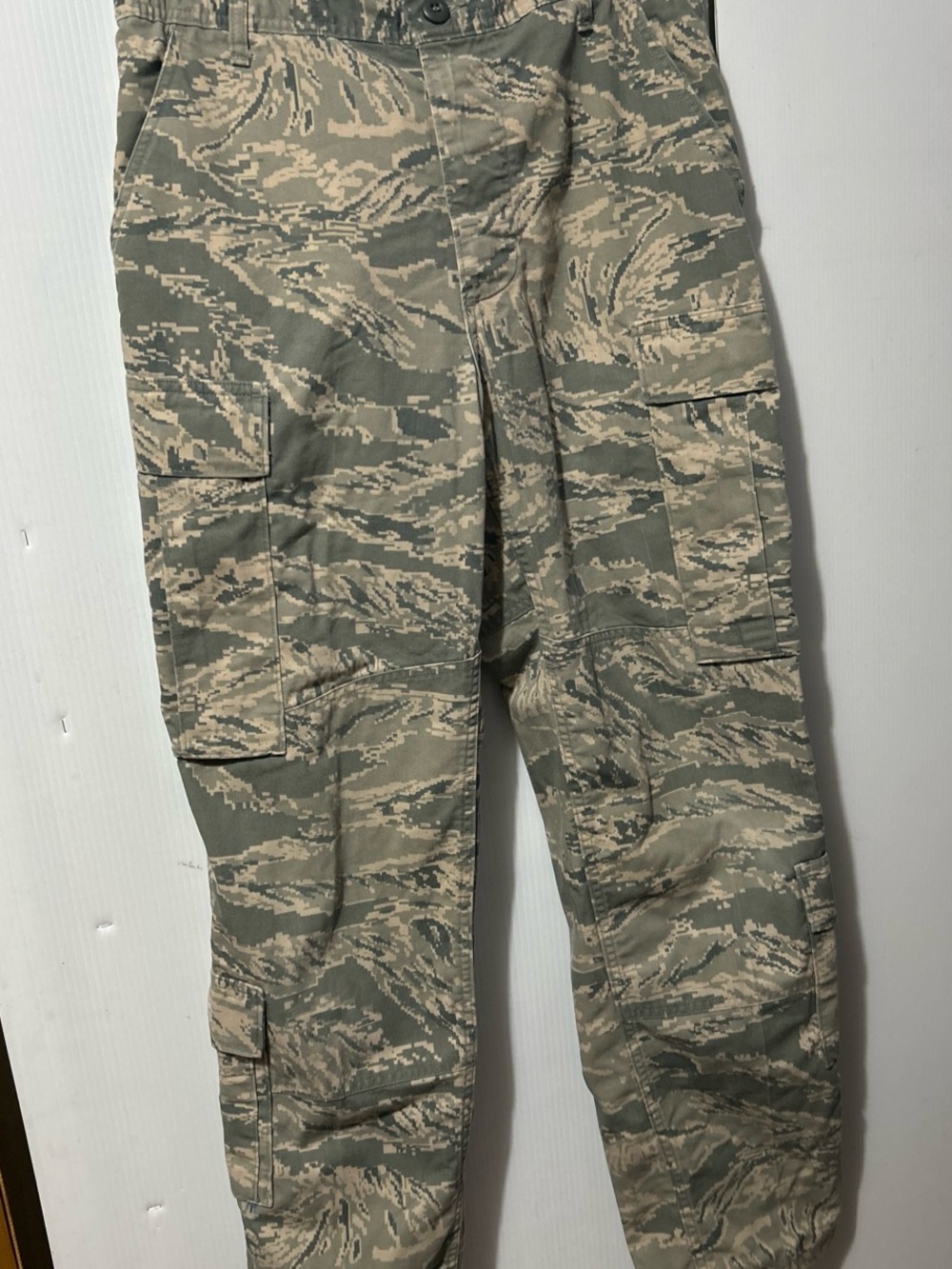 Men's Tactical Cargo Pants in Desert Tiger Camo